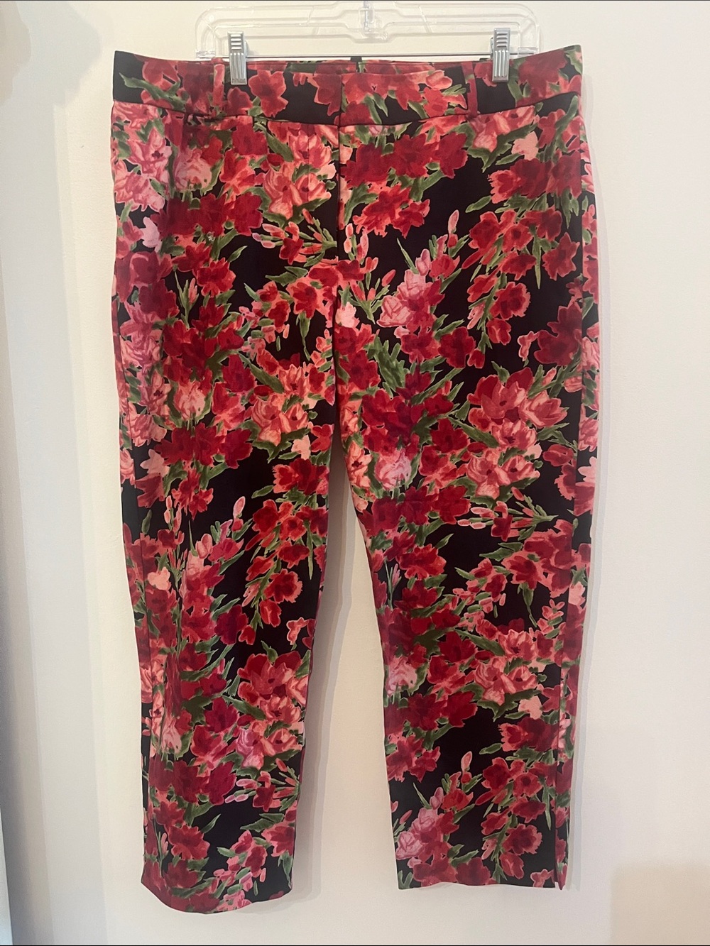 Talbots Size 16 Black Floral Straight Leg Pants with Red & Pink Blooms
